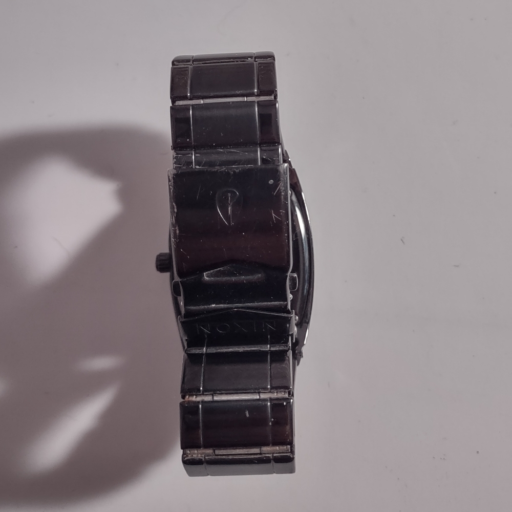 Nixon Watch, The Manual - Picture 4 of 4
